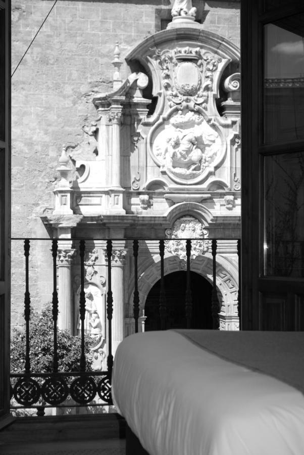 La Perla Granada Suites Exterior photo
